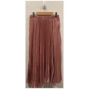 VICI Dusty Pink Pleated Accordion Skirt